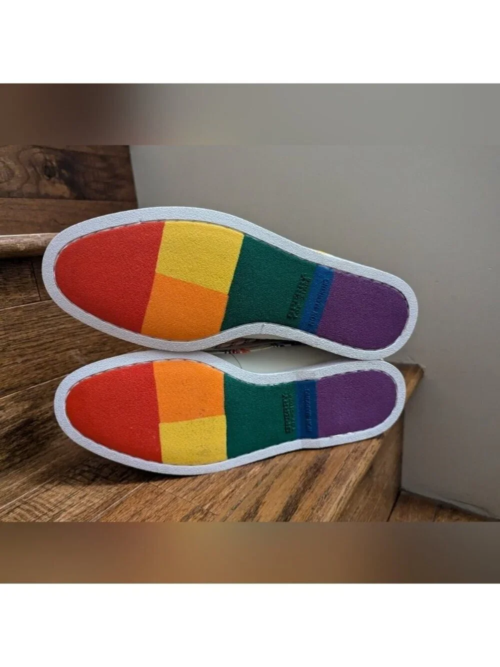 Sperry White Rainbow Boat Shoes, Exclusive Pride Edition unisex 10.5 M 12 W NIB